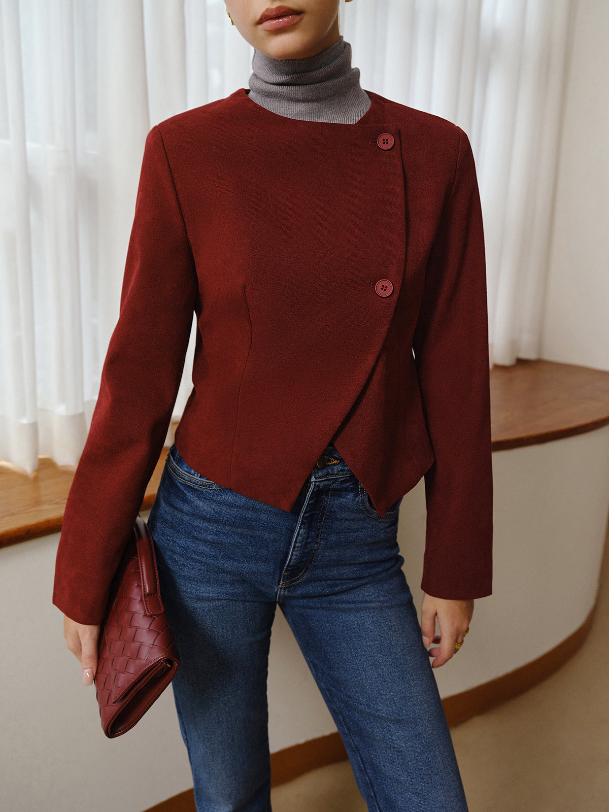 Asimetrik Yaka Kısa Blazer THESVELTECHIC