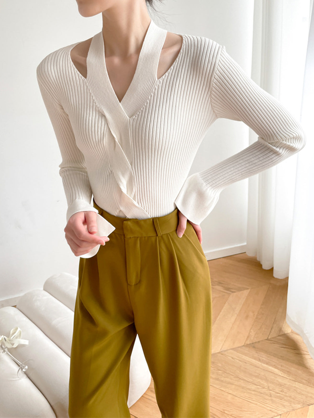 X Model Halter Kazak Shine Aura