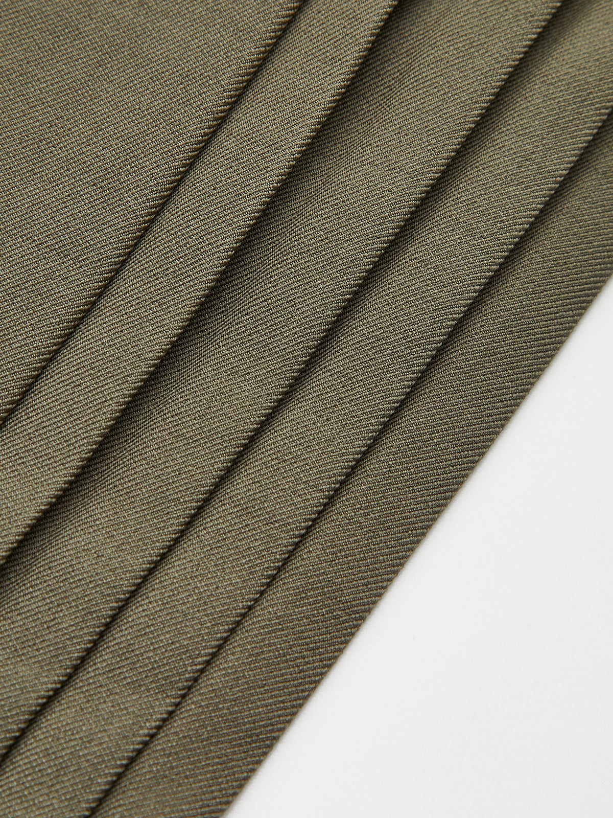 Side Pleated Wide-Leg Pants COMMENSE