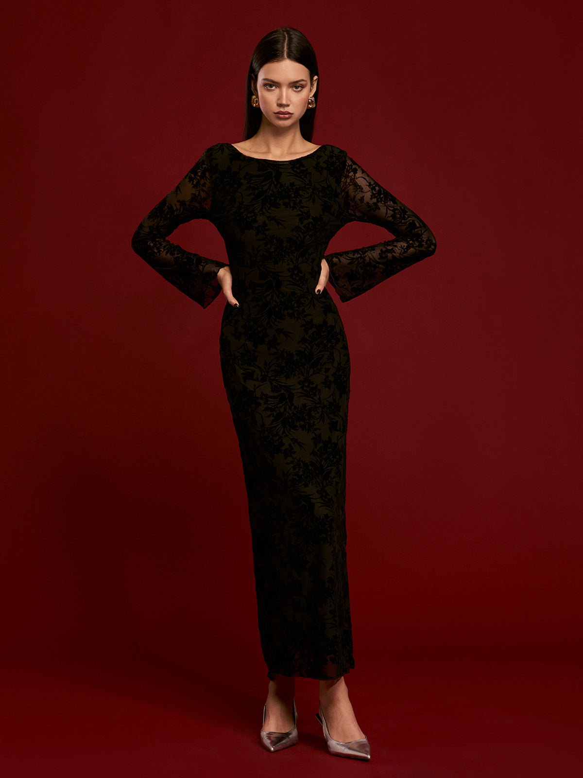 Bağcıklı Sırt Dekolteli Kadife Elbise Quvarse