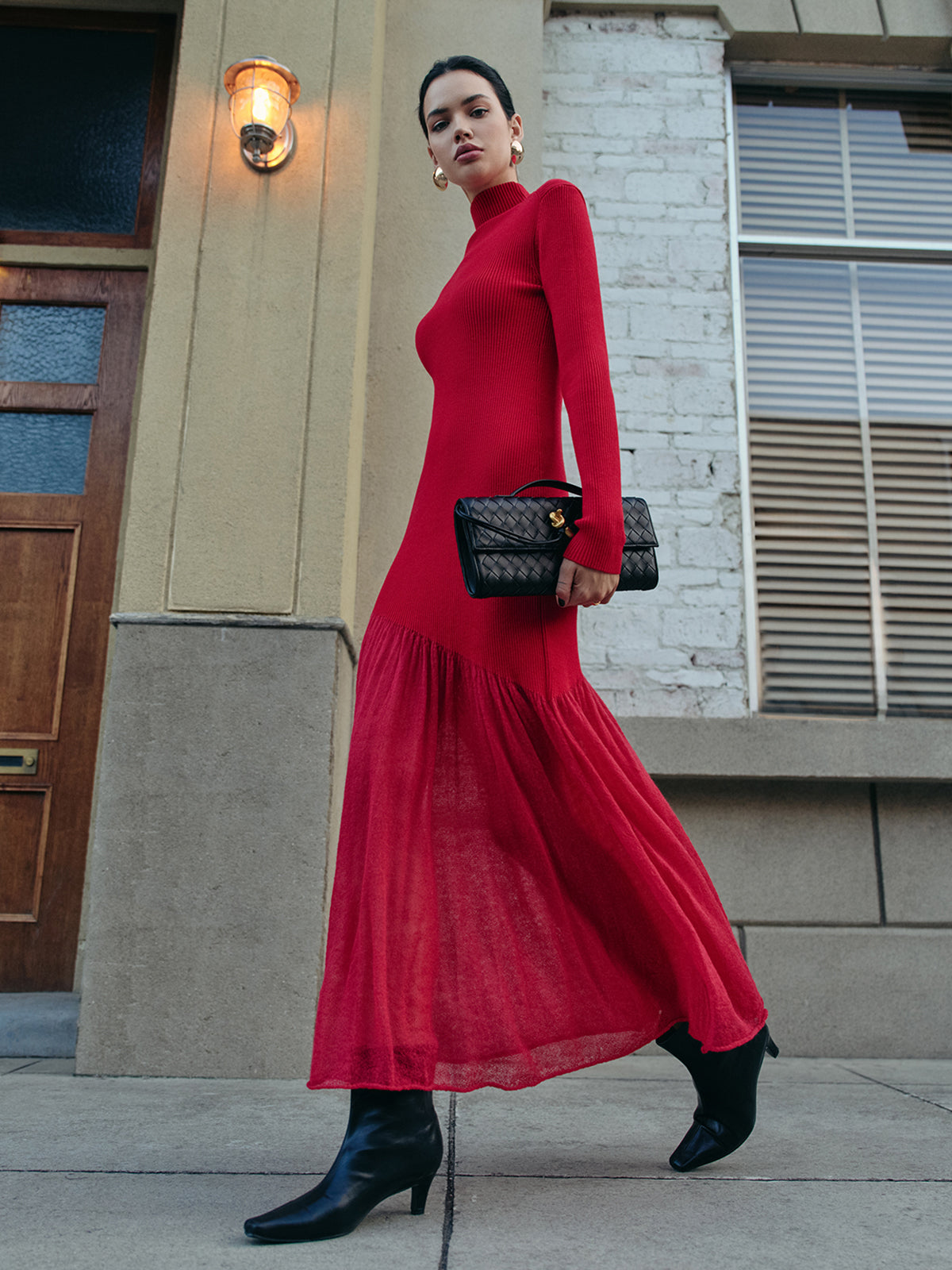 High Neck Pleated Panel Dress Quvarse