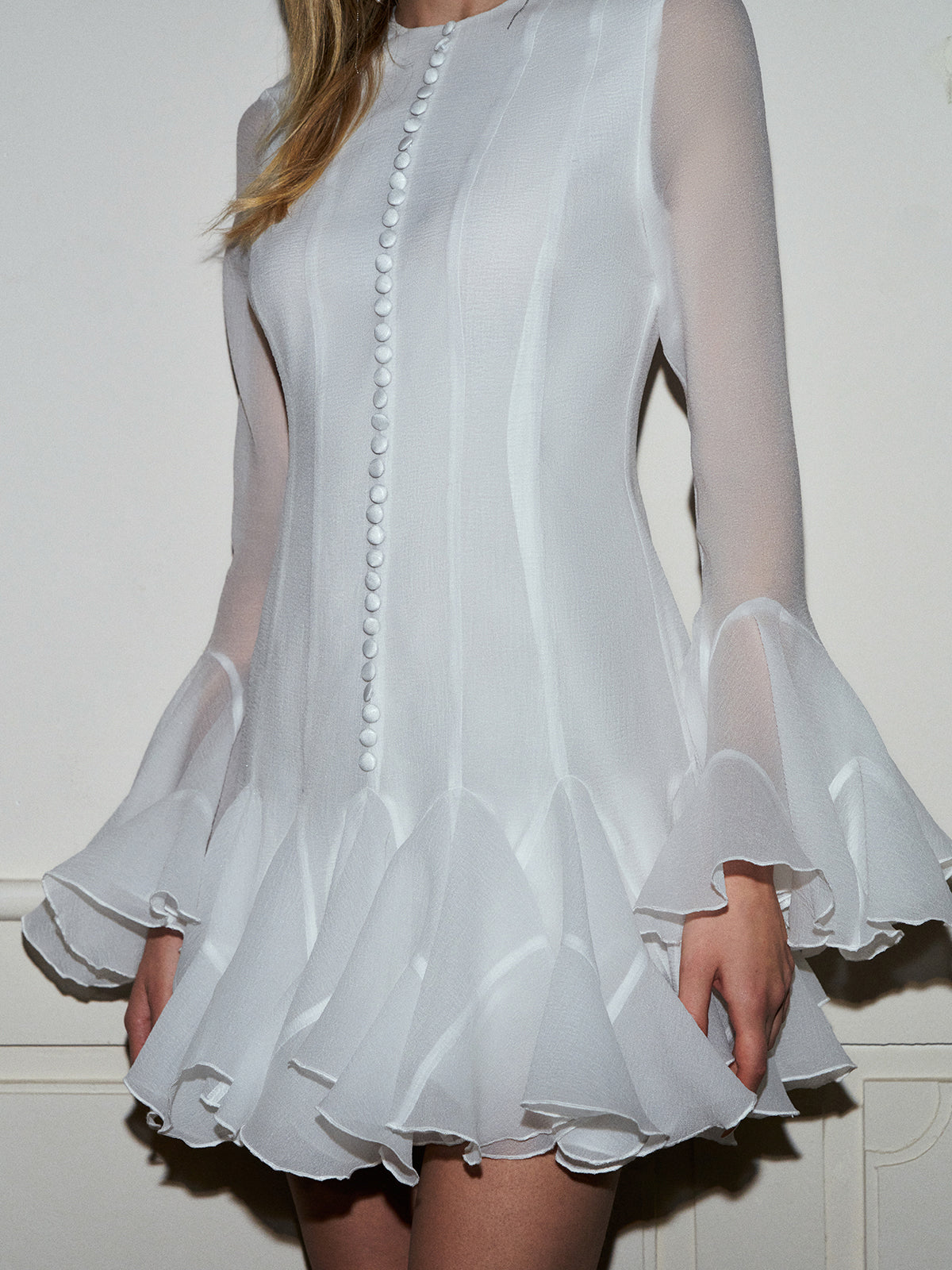 Romantik Volanlı Şifon Elbise THESVELTECHIC