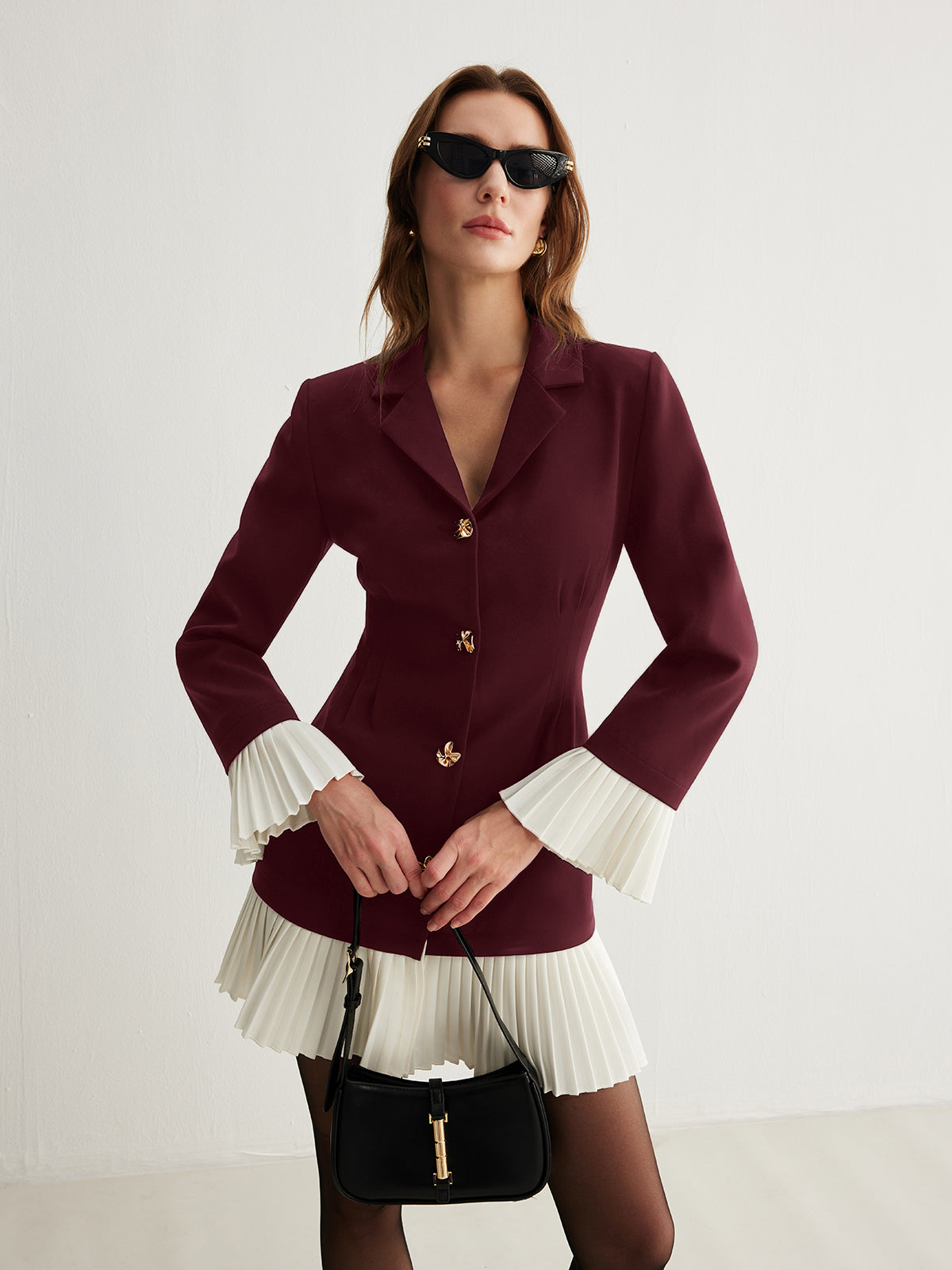 V-Yaka İki Renkli Plise Düğmeli Elbise Quvarse