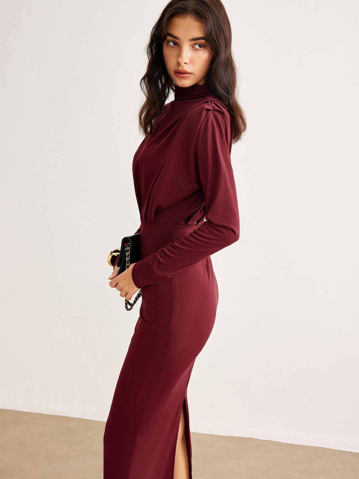 Yüksek Yaka Plise Jarse Elbise Quvarse