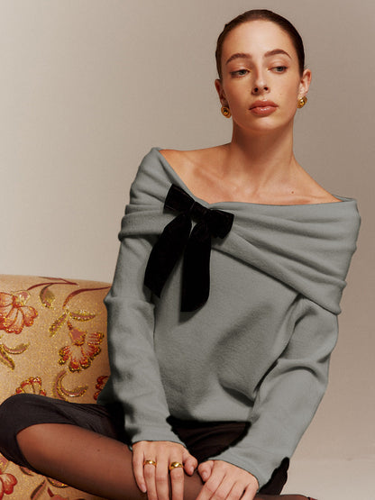 Şık Kadife Fiyonk Off-Shoulder Büzgülü Kazak Shine Aura