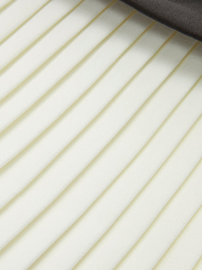 V-Yaka İki Renkli Plise Düğmeli Elbise Quvarse