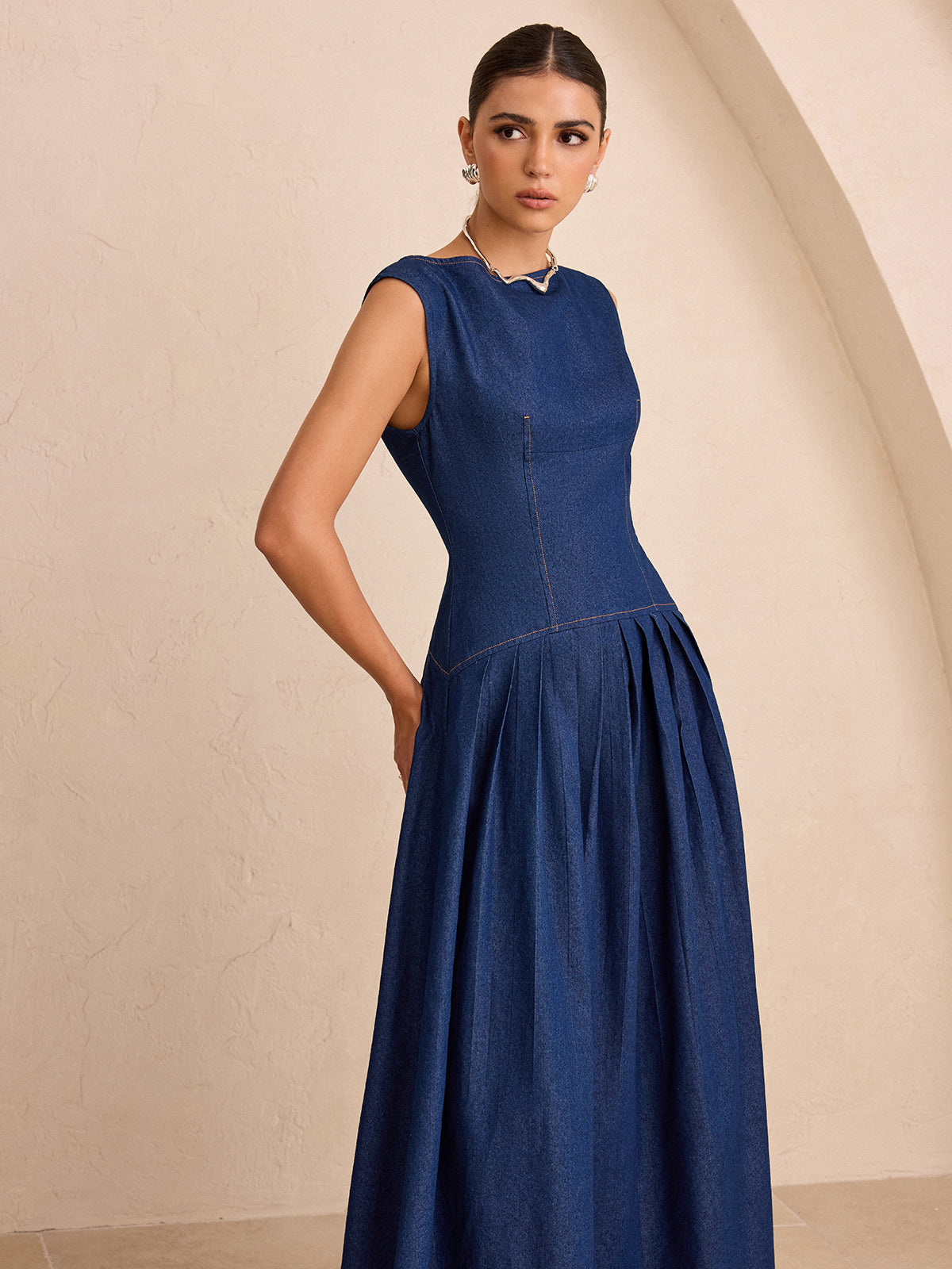 Suni Denim Kolsuz Pilili Maxi Elbise THESVELTECHIC