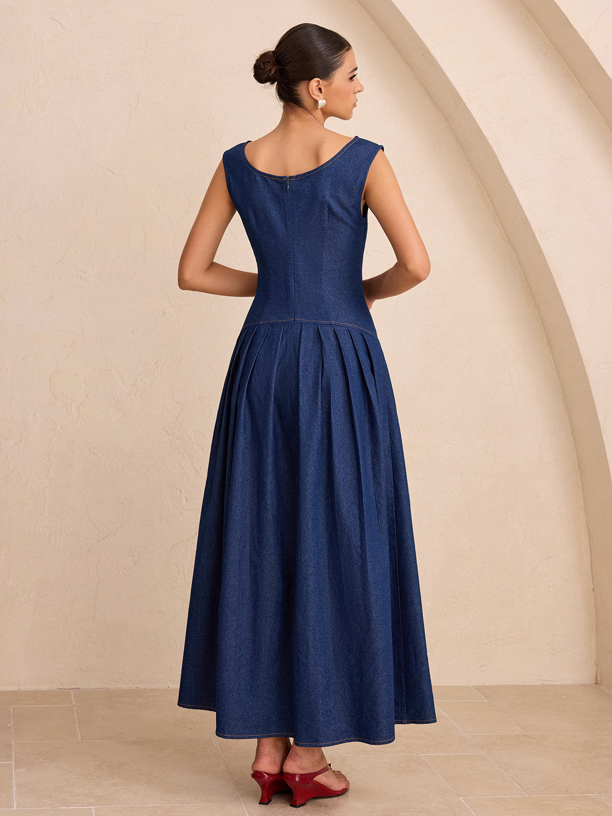 Suni Denim Kolsuz Pilili Maxi Elbise THESVELTECHIC