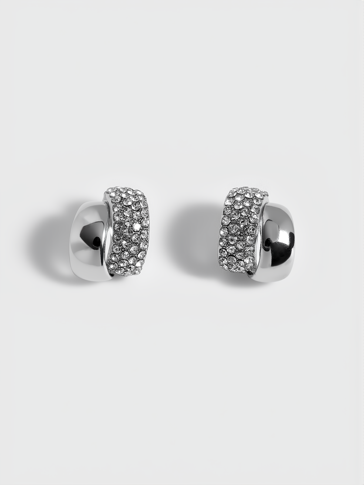 Pave Kristal Taşlı Küpe THESVELTECHIC