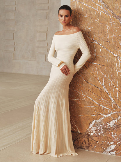 Off-Shoulder Textured Knit Maxi Dress COMMENSE