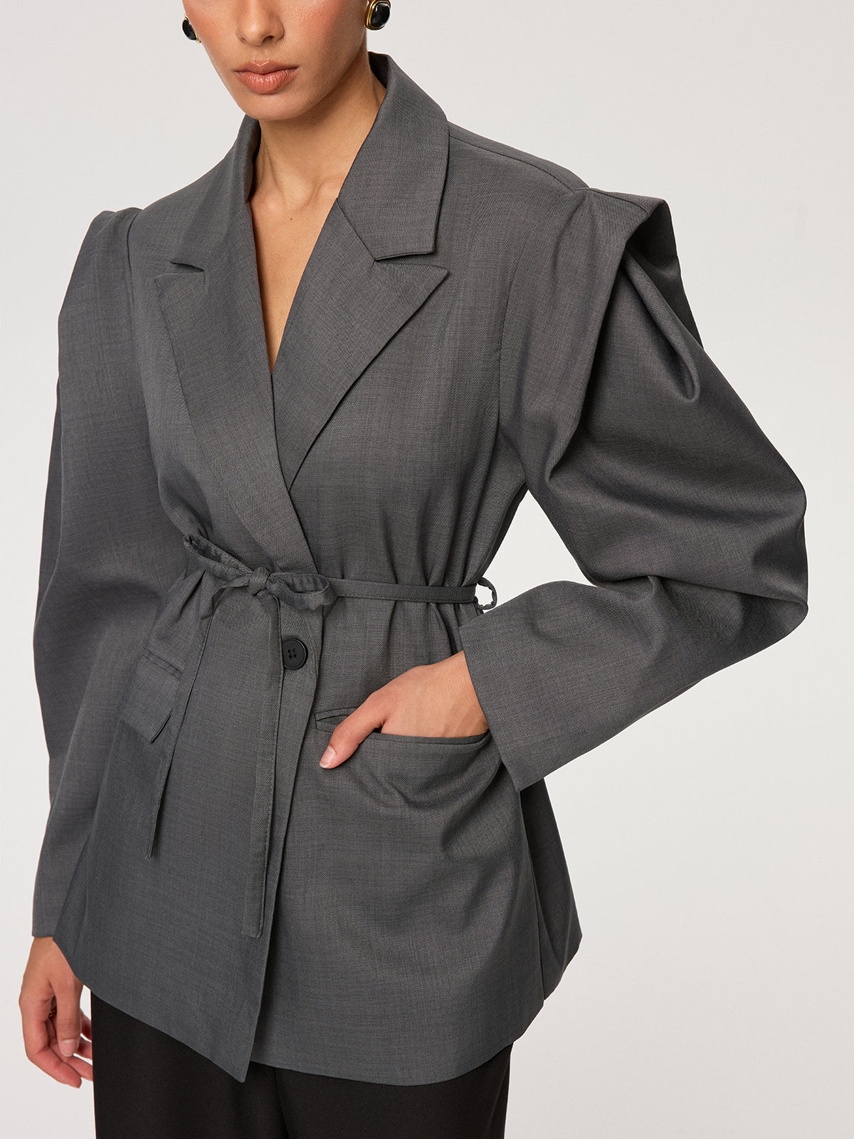Bağcıklı Kısa Kollu Blazer THESVELTECHIC