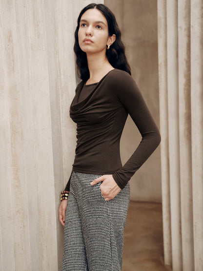 Uzun Kollu Drapeli Yuvarlak Yaka Tişört THESVELTECHIC