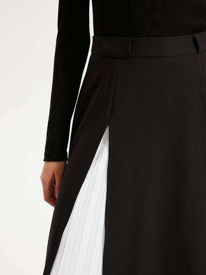 Kontrast Burgu Uzun Etekler THESVELTECHIC