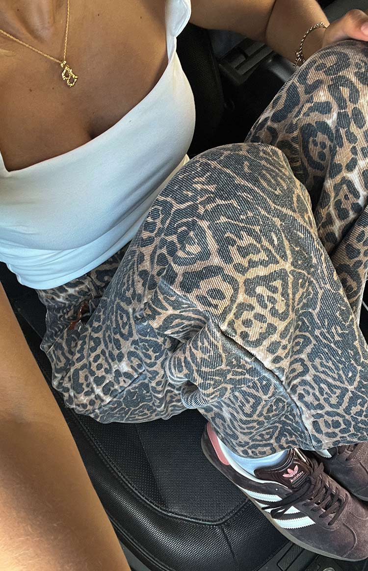 Serena - Leopar Desenli Düz Kesim Jean pantolon