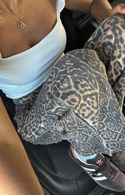 Serena - Leopar Desenli Düz Kesim Jean pantolon