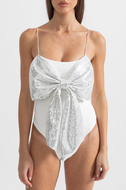 Önü Büyük Pullu Fiyonklu Bodysuit Siaora