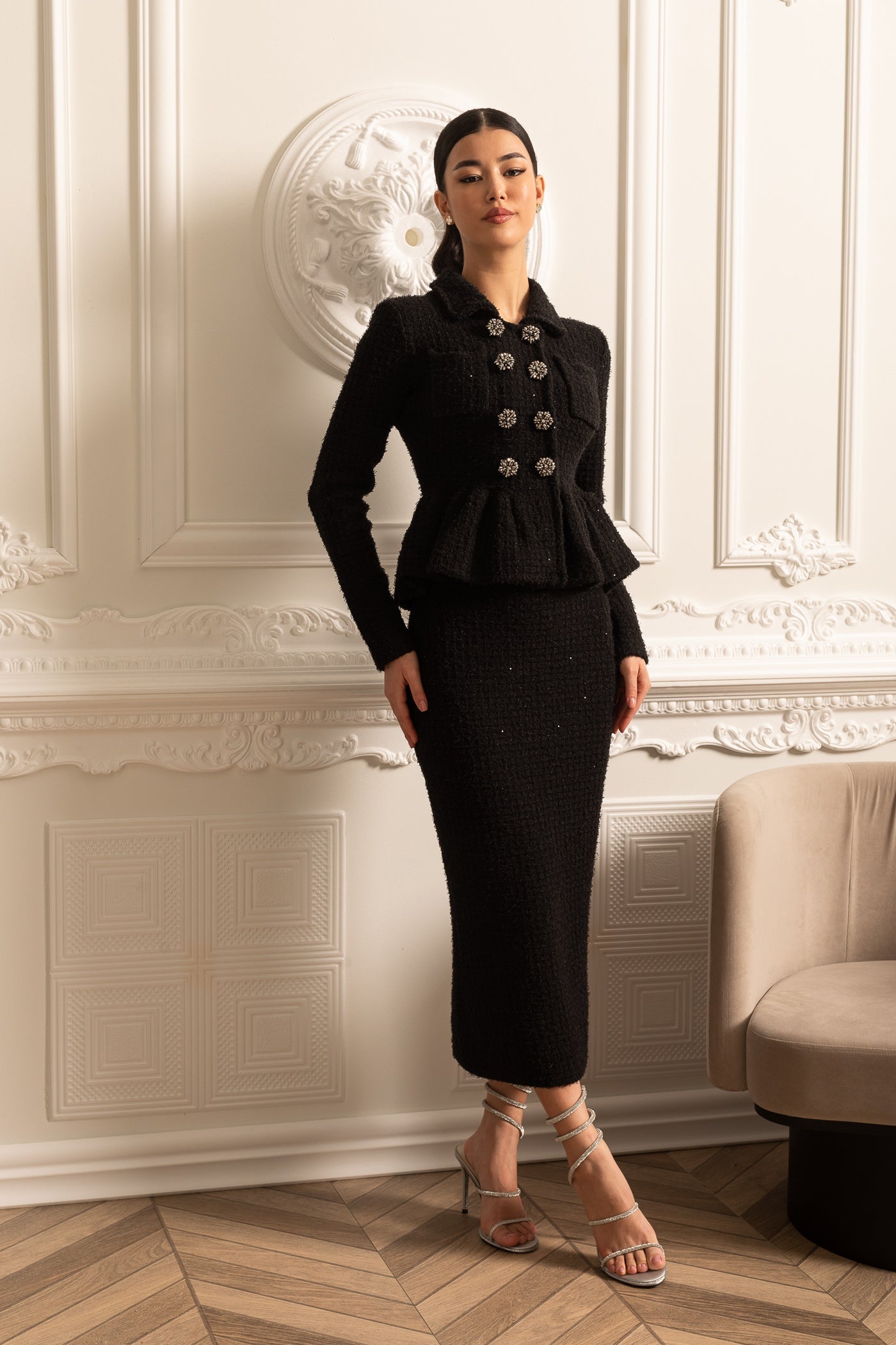 Peplum Belli ve Dekoratif Düğmeli Örme Dokulu Elbise Siaora