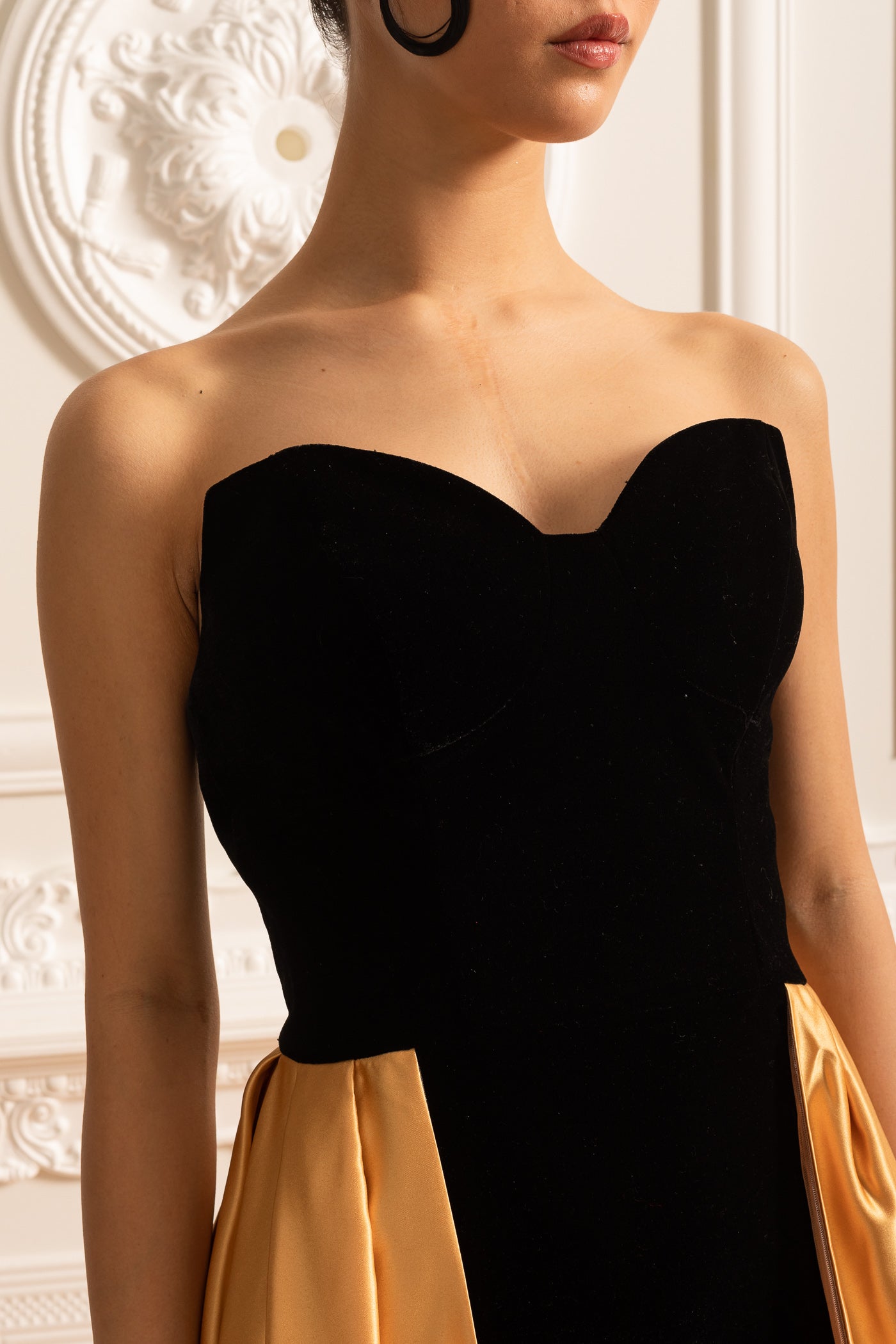 Gold Satin Etekli Kadife Elbise Siaora