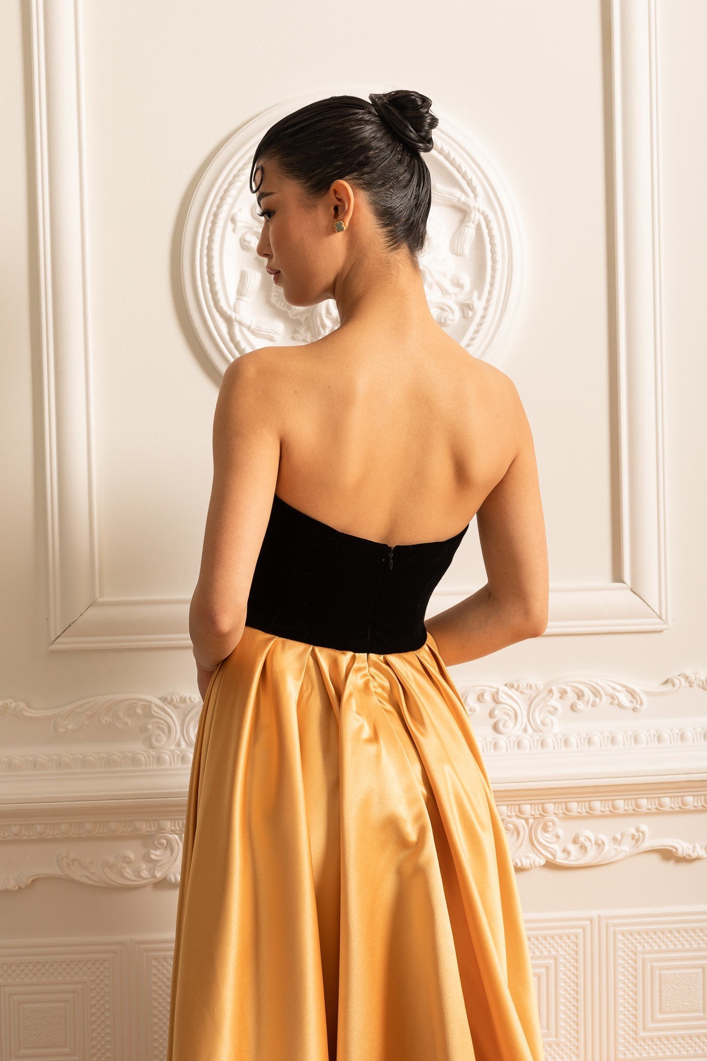 Gold Satin Etekli Kadife Elbise Siaora
