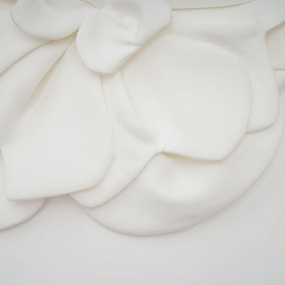 Flora Elegance Beyaz 3D Çiçek Detaylı Straplez Bluz Siaora