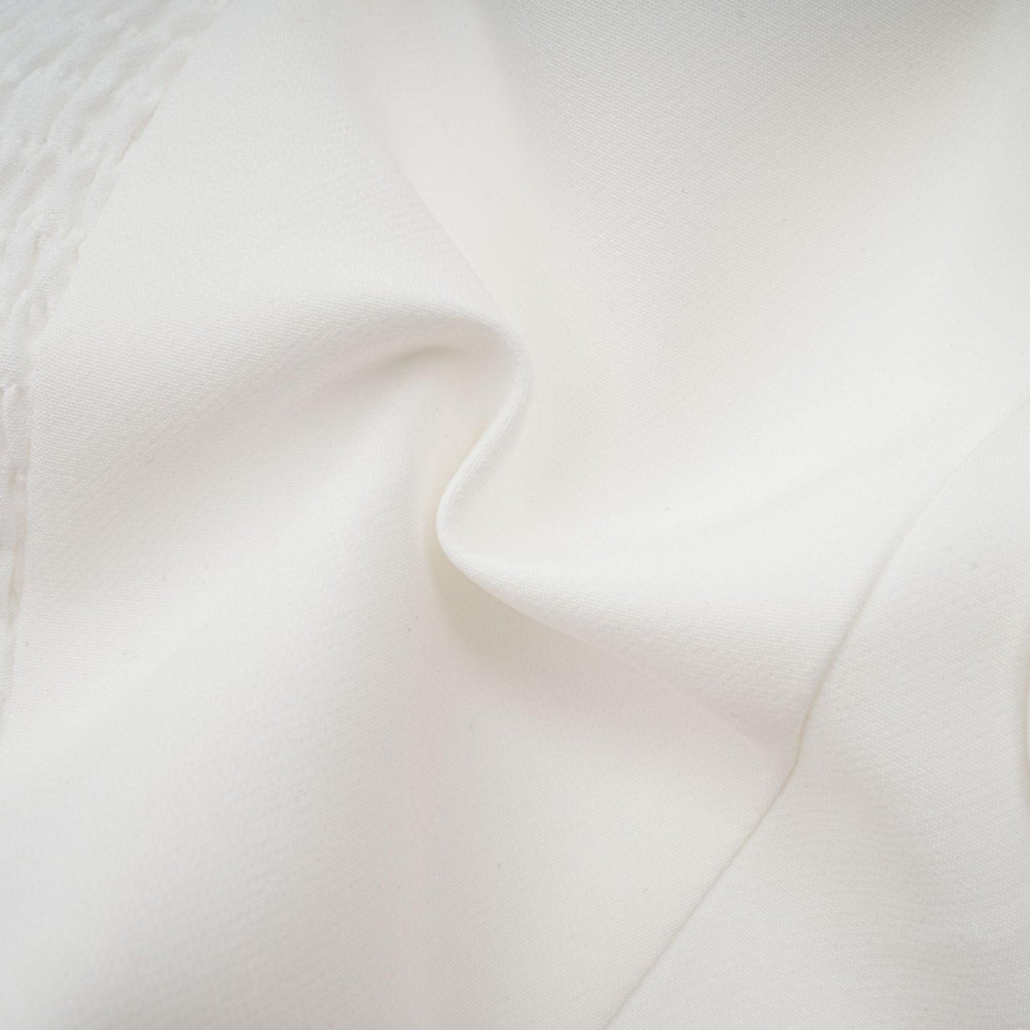 Flora Elegance Beyaz 3D Çiçek Detaylı Straplez Bluz Siaora