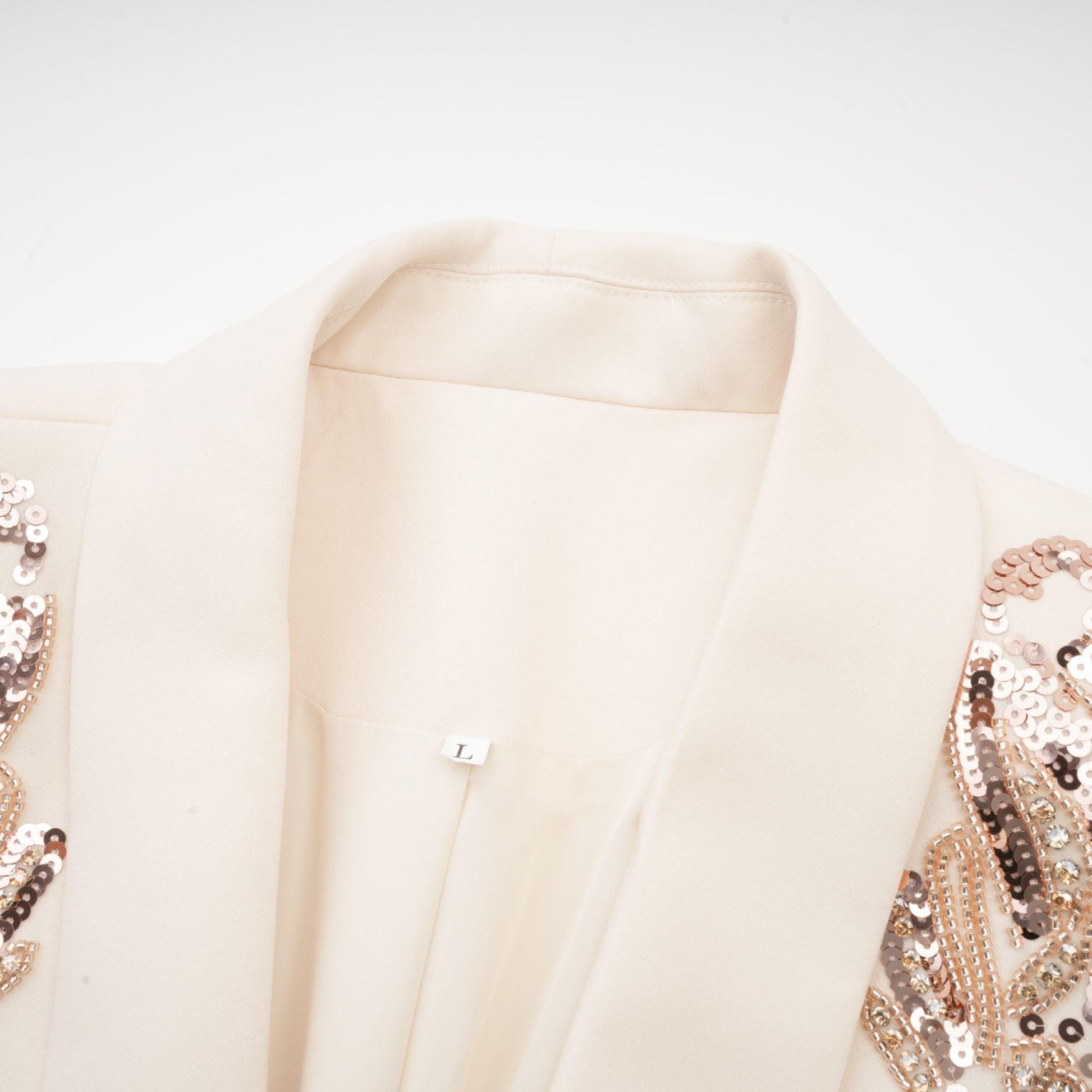 Opulent Grace İşlemeli Krem Blazer Elbise Siaora