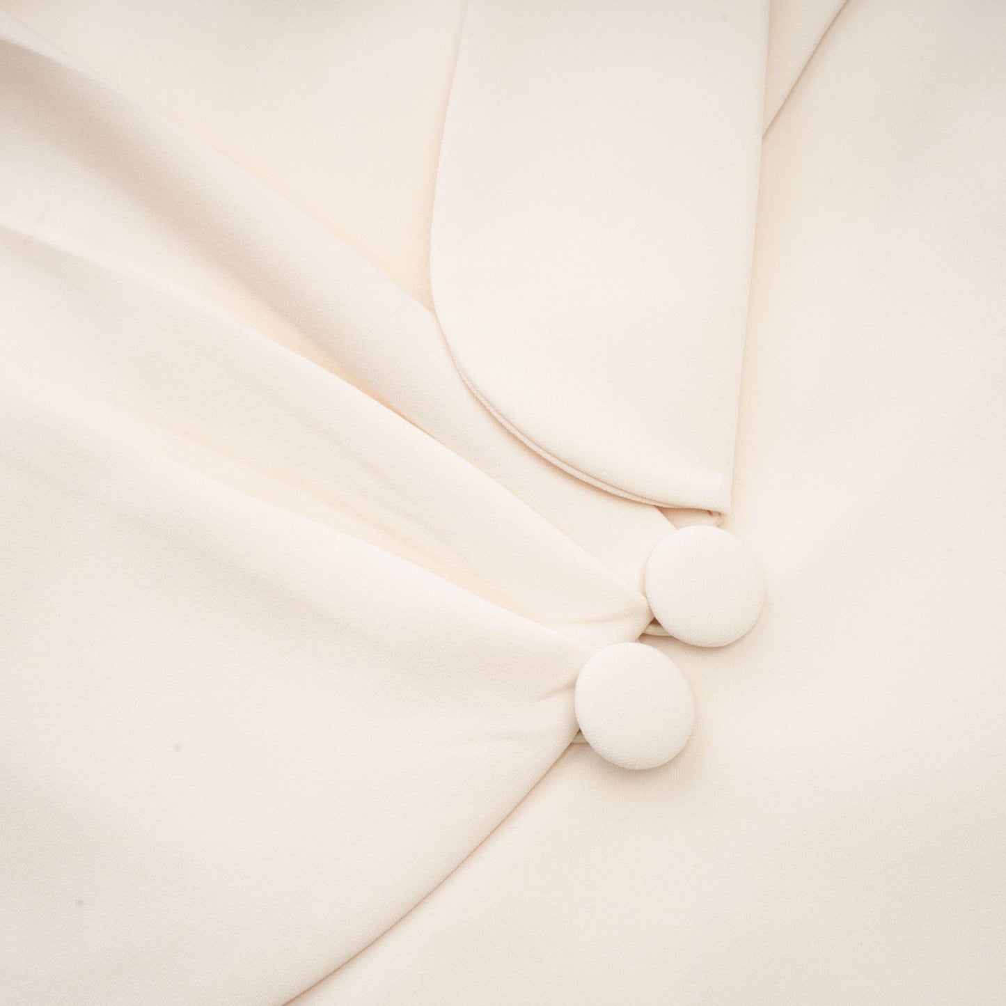 Opulent Grace İşlemeli Krem Blazer Elbise Siaora