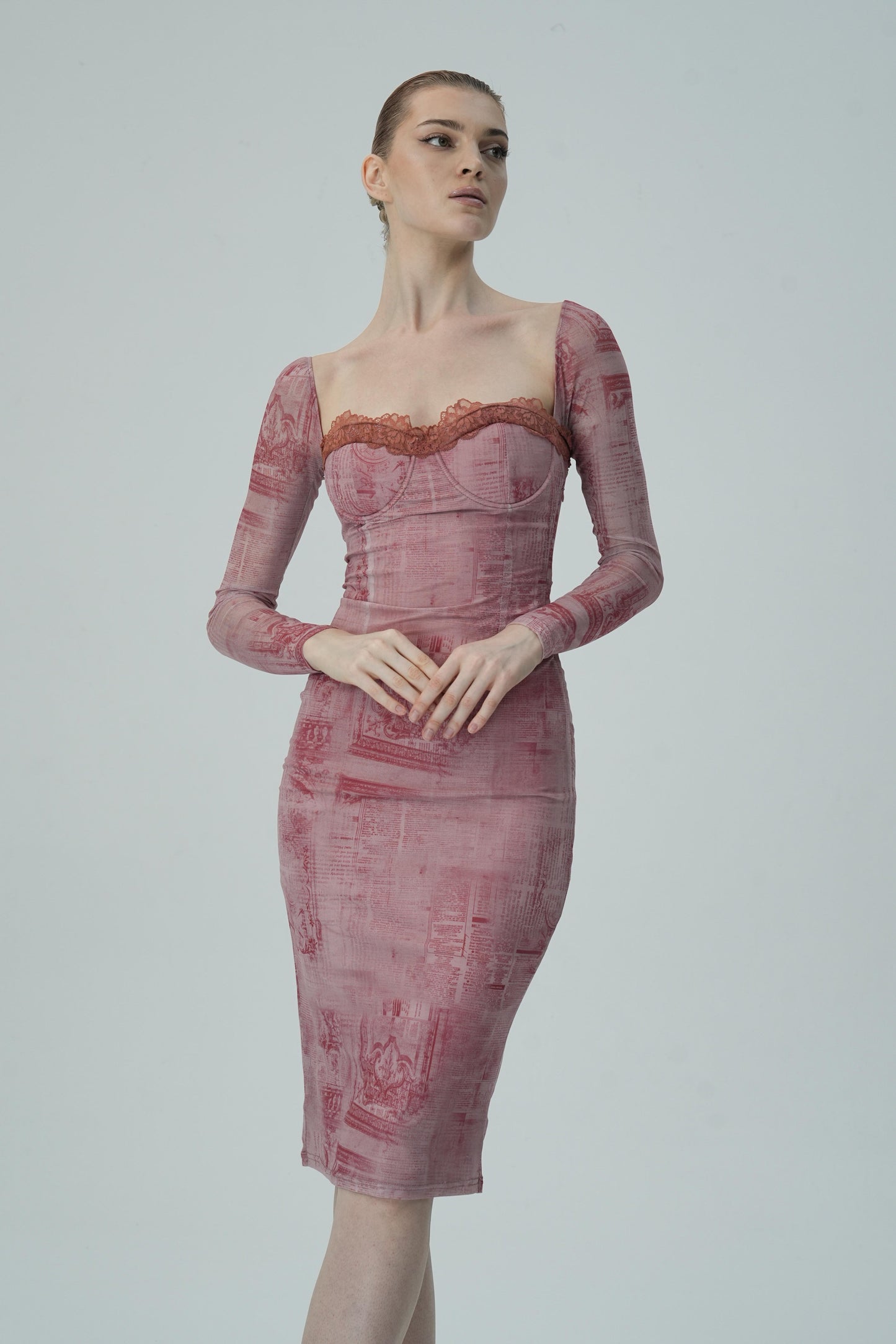 Gül Baskılı Uzun Kollu Bodycon Elbise Siaora