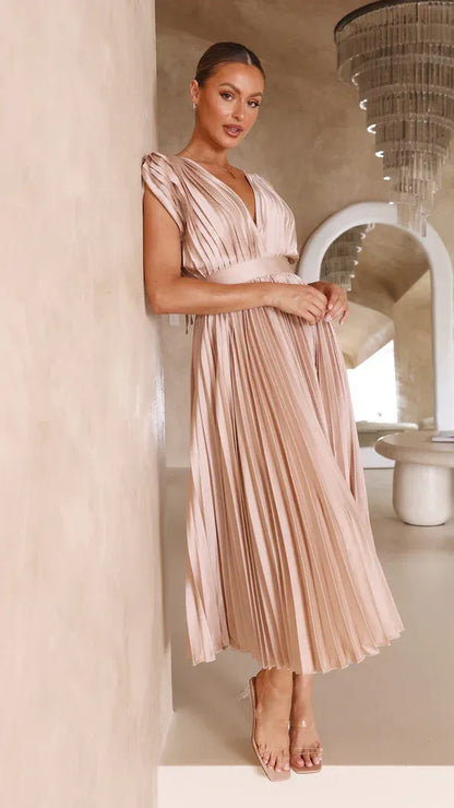 Emma | Derin V-Yaka Maxi Elbise THESVELTECHIC