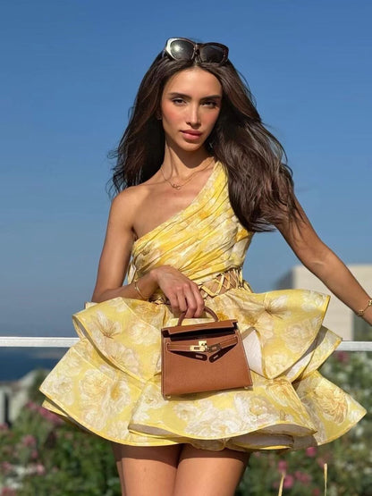 Daphne Çiçekli Tek Omuzlu Mini Elbise Niebbla