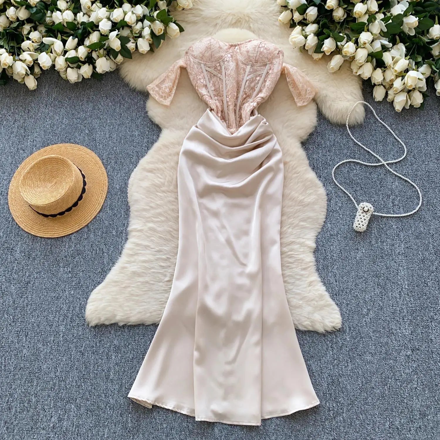 Olyssa Dantel Büstiyerli Saten Elbise Olyssatr