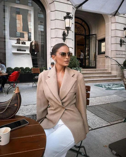 Elegant Beige Blazer Siaora