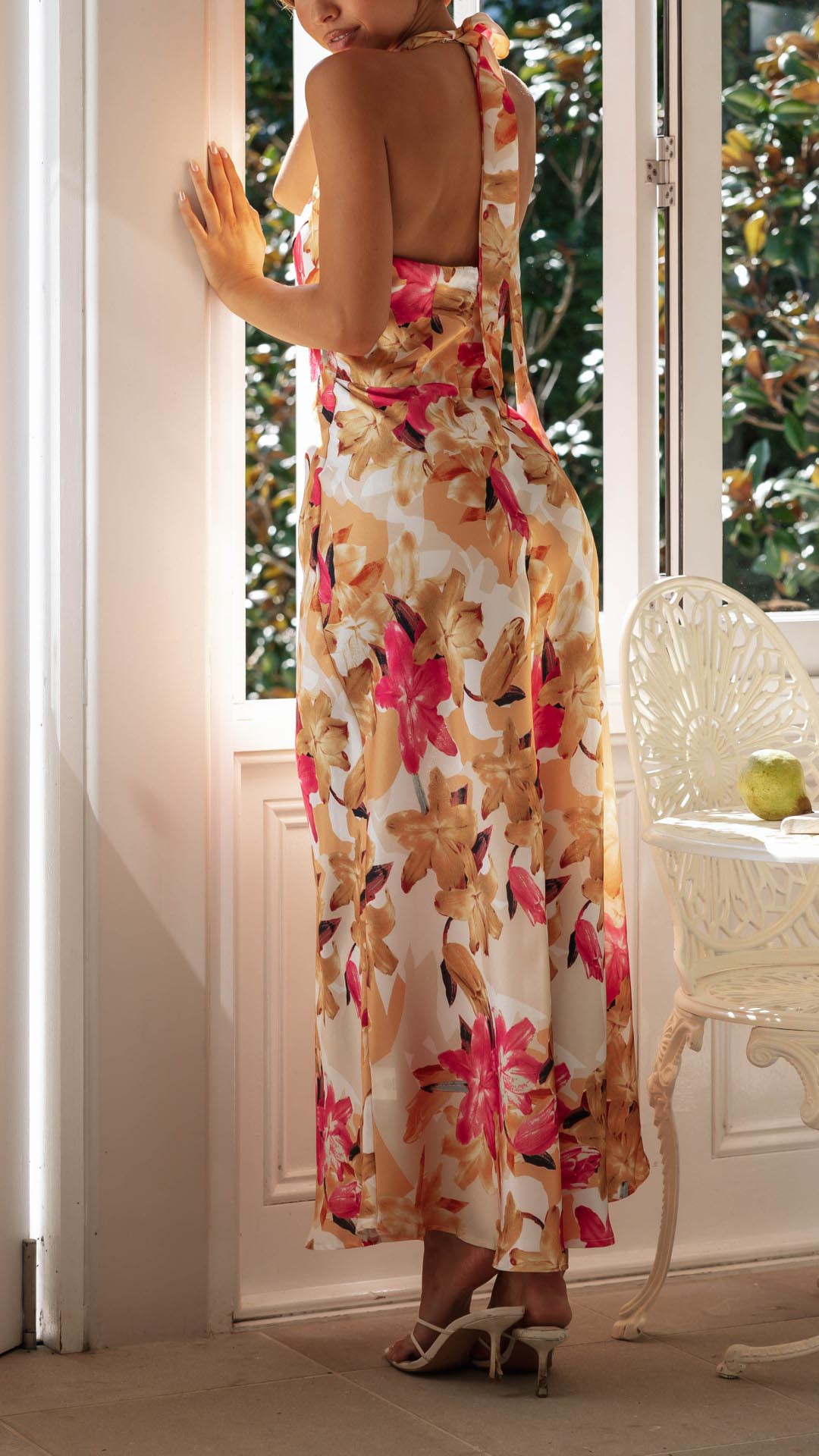 Shannon | Çiçekli Halter Maxi Elbise THESVELTECHIC