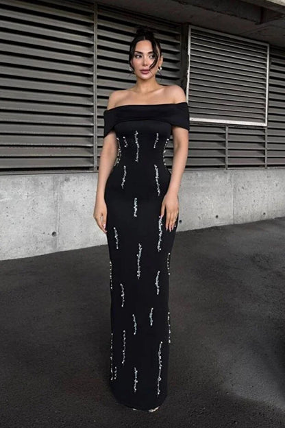 Taş Detaylı Straplez Yaka Scuba Kumaş Elbise THESVELTECHIC