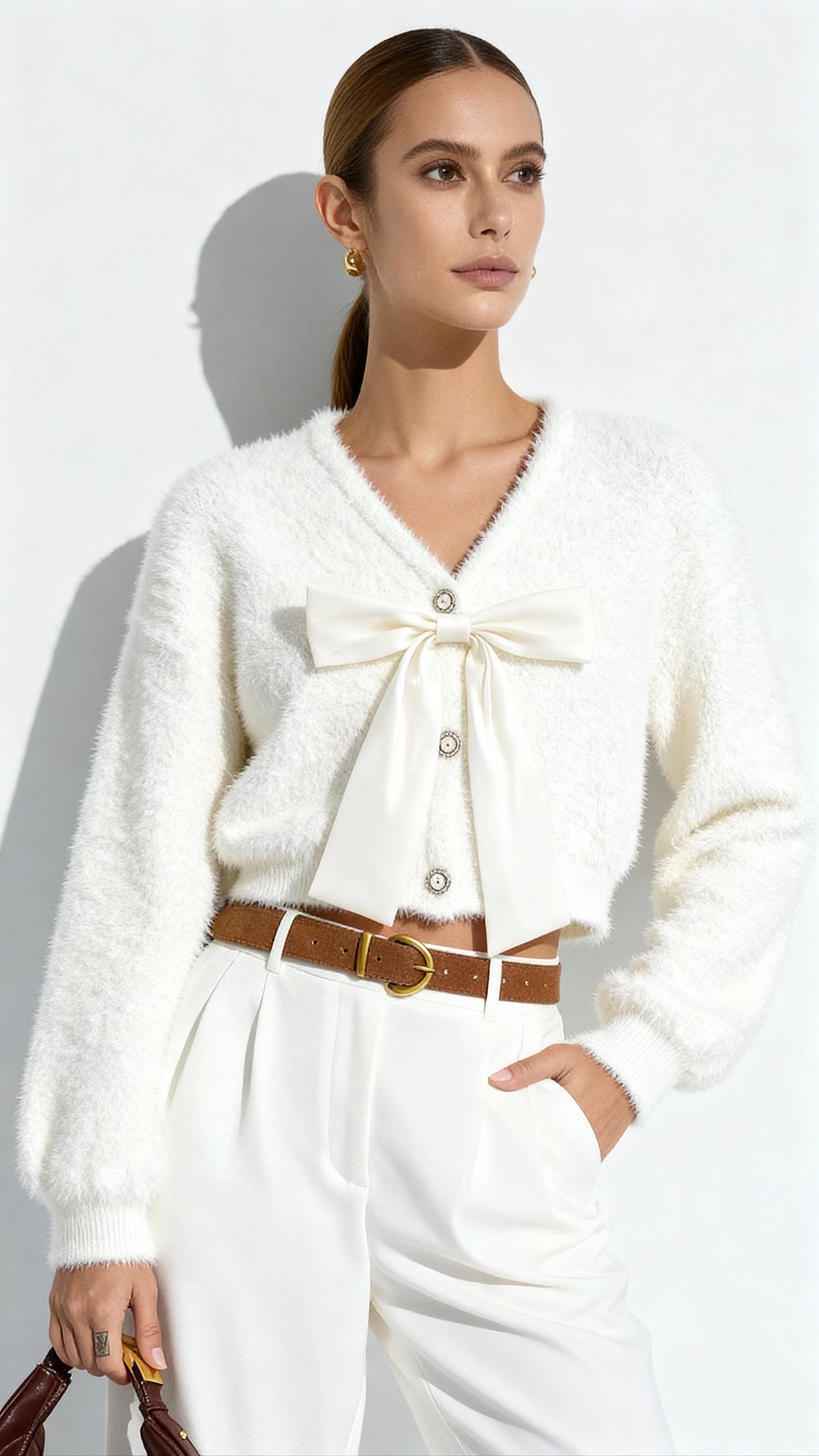 Fiyonk Detaylı Örgü Hırka THESVELTECHIC