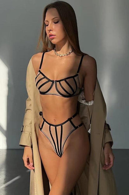 Üç Parça Şık Dantel Takım - EMILIE THESVELTECHIC