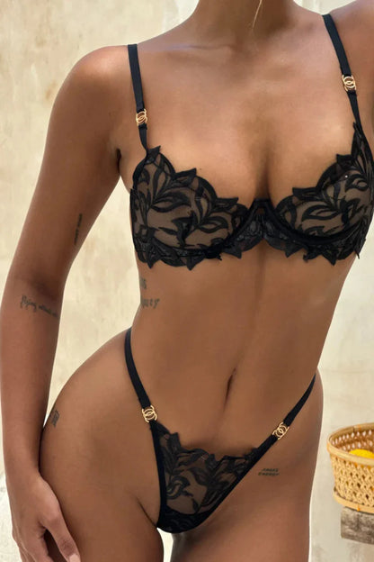 Çekici İki Parça İç Giyim Takımı - ENİGMA Siyah THESVELTECHIC