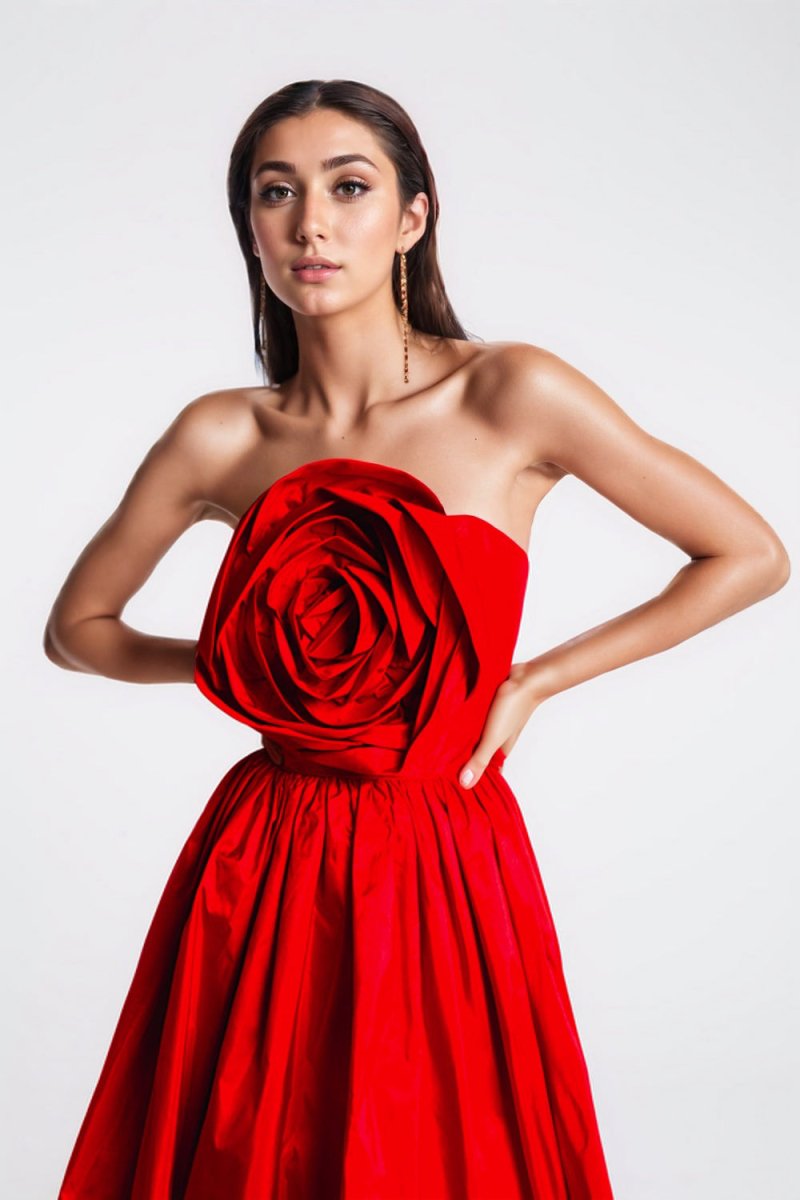 Frederica Flower Straplez Uzun Elbise Niebbla