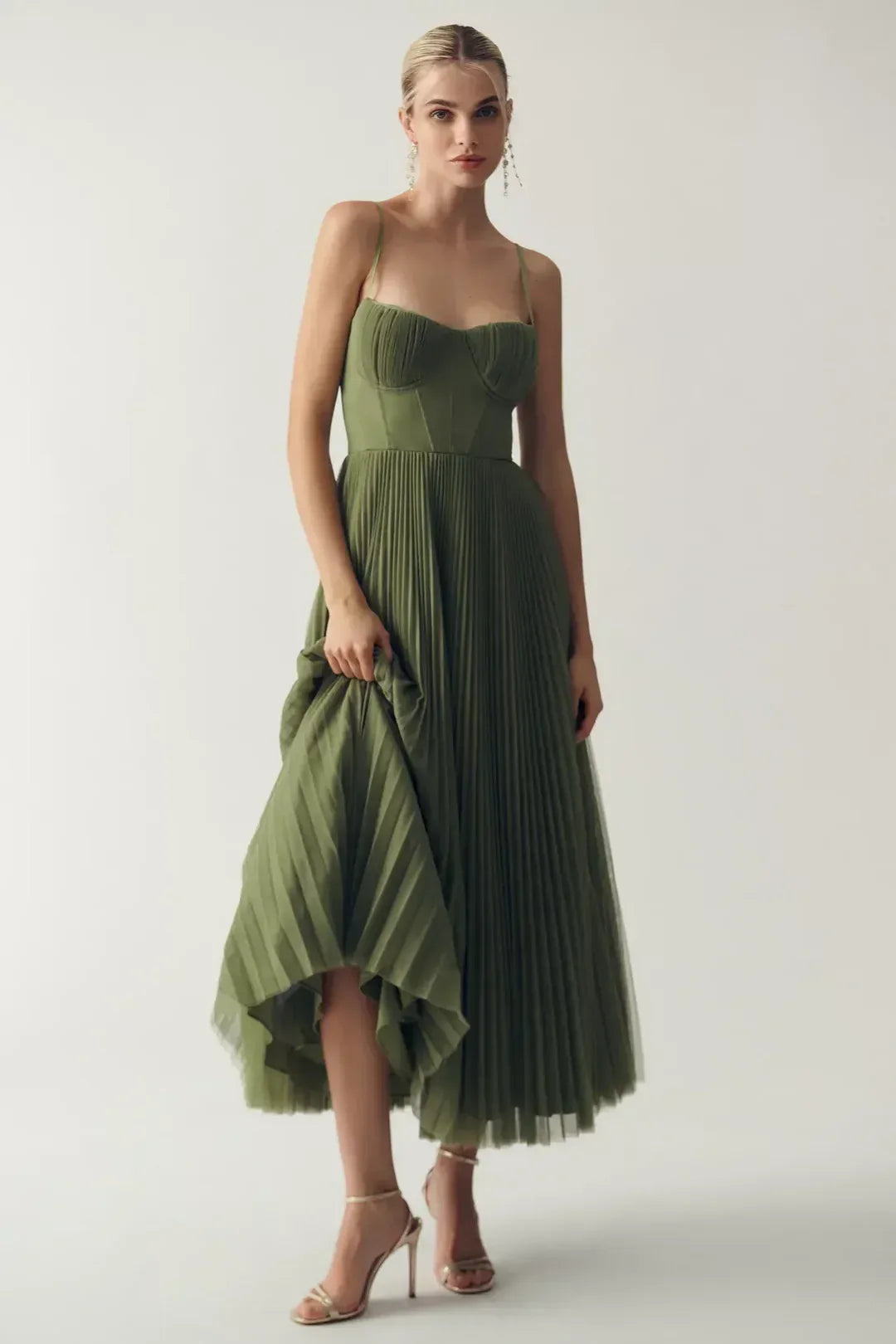 Sırt Detaylı Elegan Midi Elbise Siaora