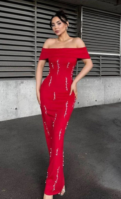 Taş Detaylı Straplez Yaka Scuba Kumaş Elbise THESVELTECHIC