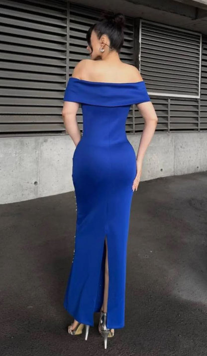 Taş Detaylı Straplez Yaka Scuba Kumaş Elbise THESVELTECHIC