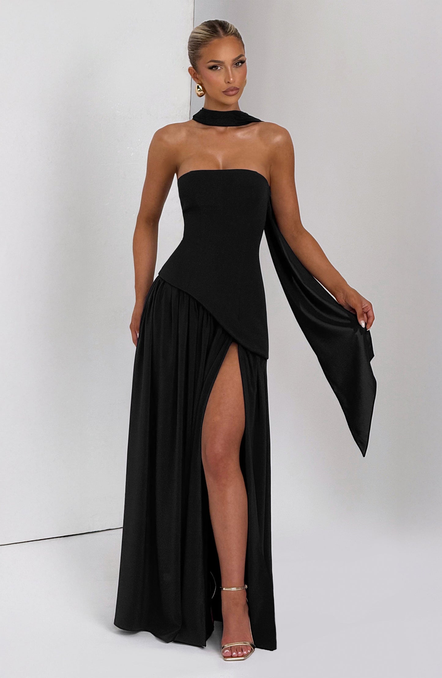 Maliyah Maxi Elbise - Siyah Niebbla