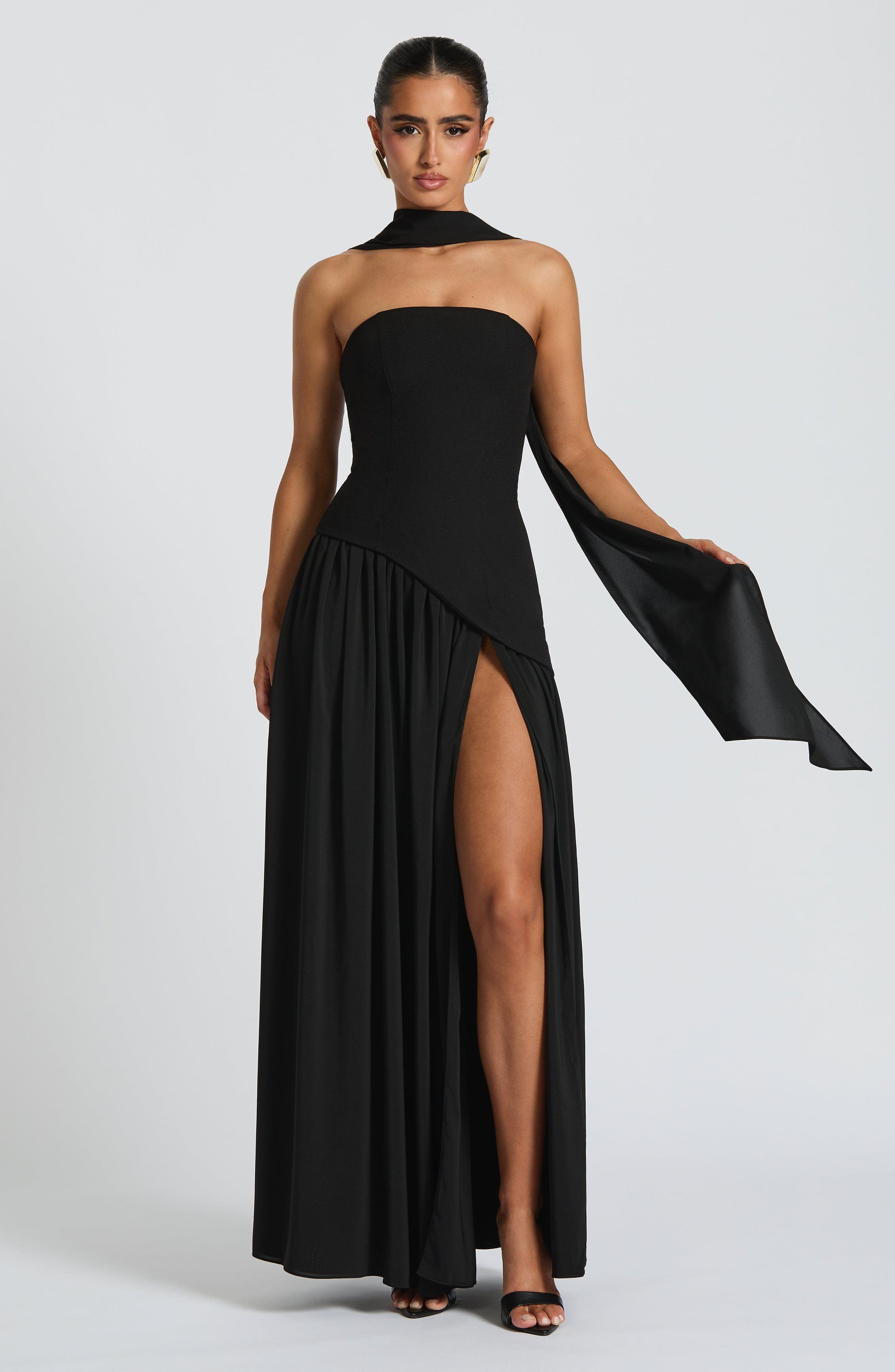 Maliyah Maxi Elbise - Siyah Niebbla