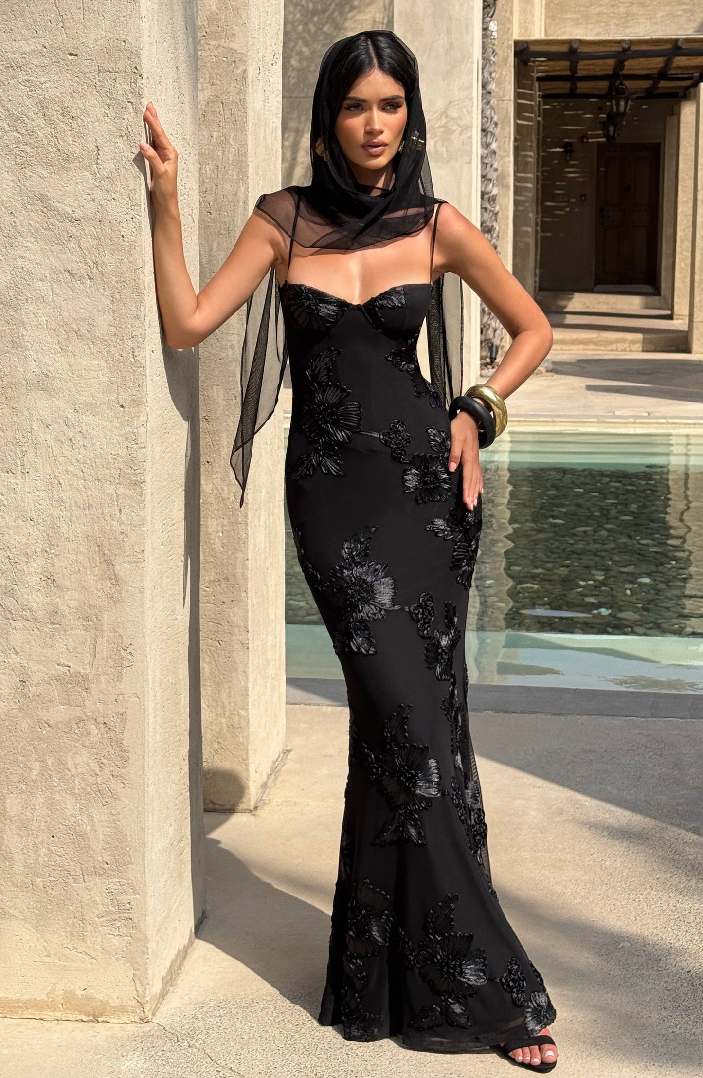 Nefertiti Maxi Elbise - Siyah Niebbla